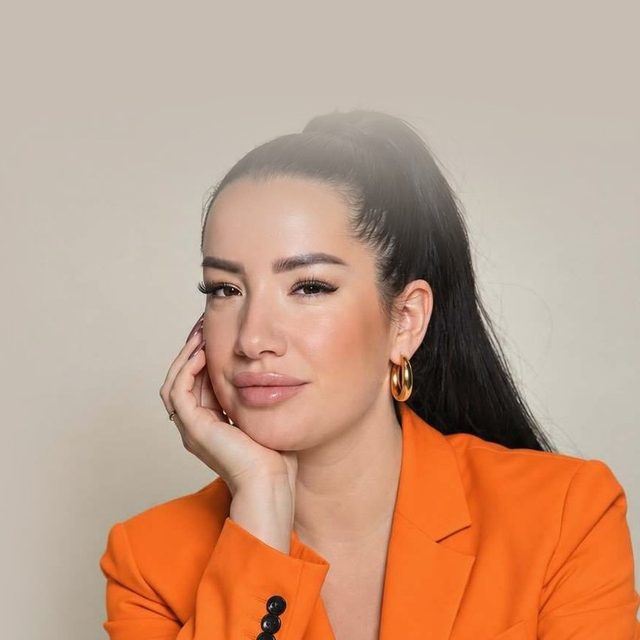 Nikol Stanić, portret